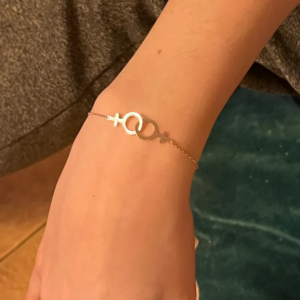Bracelet double Vénus rose doré porté